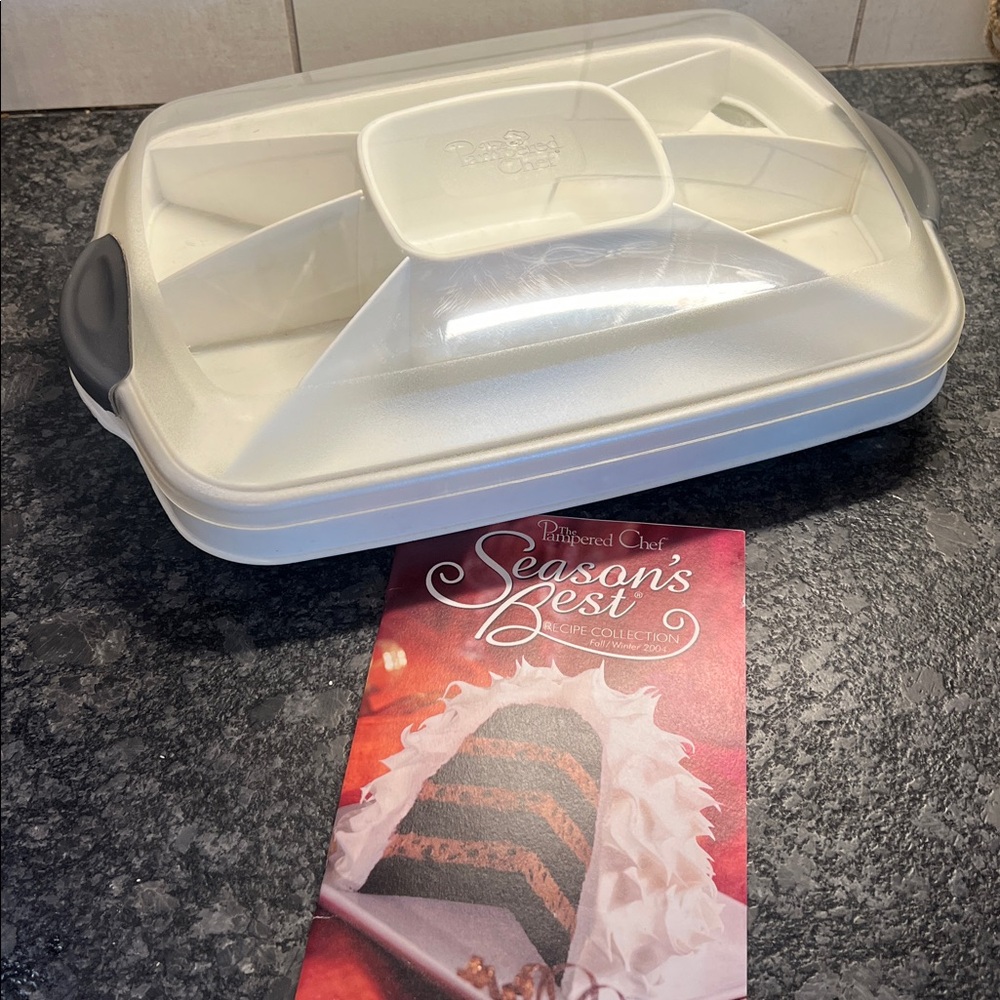Pampered Chef Clear  Chillzanne appetizer & egg set. Freeze inserted disc.
